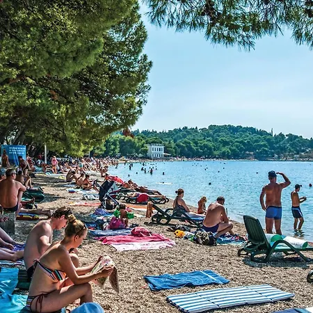 Two-bedroom With Sea View 03