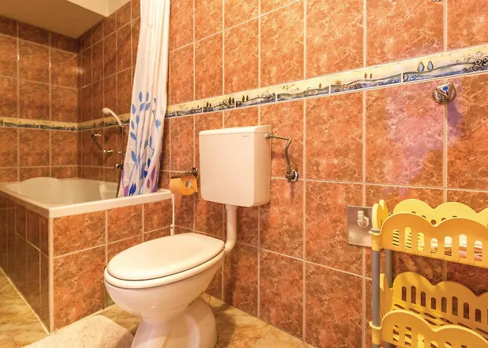 Two-bedroom With Sea View 03